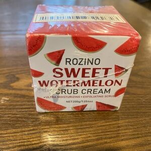 Sweet Watermelon Scrub Cream - Red